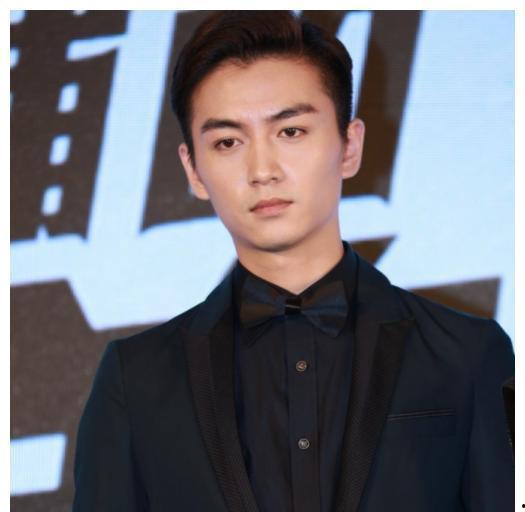 娱乐圈吃瓜陈晓谭松韵,娱乐圈的甜蜜与争议，一段剪不断理还乱的恋情