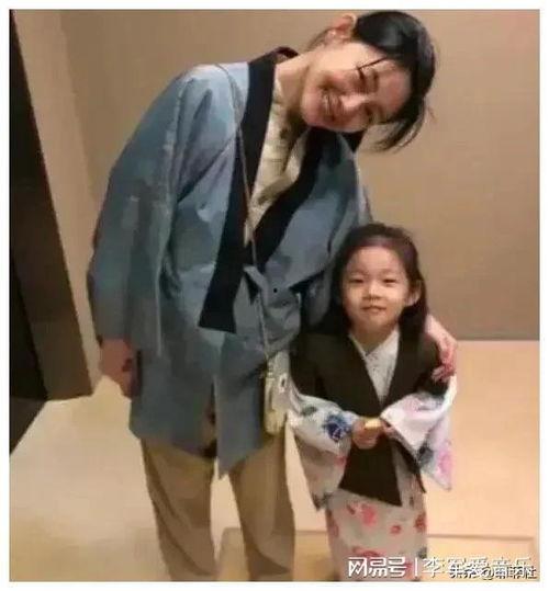 娱乐圈吃瓜爆料老师,吃瓜爆料背后的真相与反思