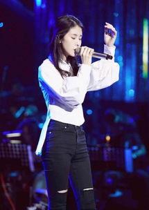 娱乐吃瓜女艺人唱歌,娱乐圈唱歌女艺人风云录