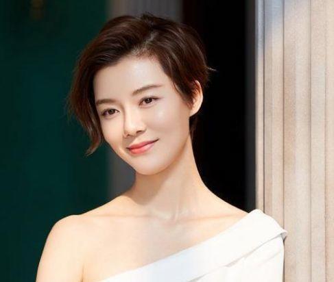 娱乐圈吃瓜女明星都有谁,揭秘幕后故事与情感纠葛