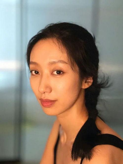 娱乐吃瓜酱浪漫文案,娱乐吃瓜酱的甜蜜文案解析